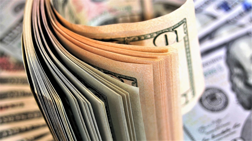An overview on cutting public spending on Brazilian higher education